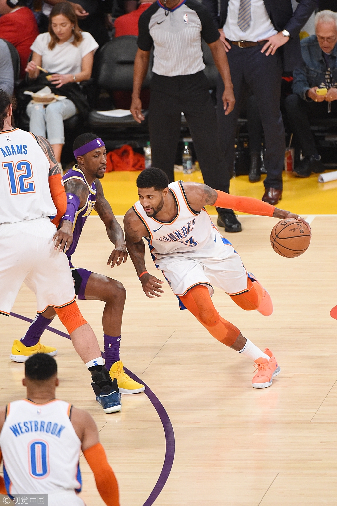 队迈向真正 队迈向真正