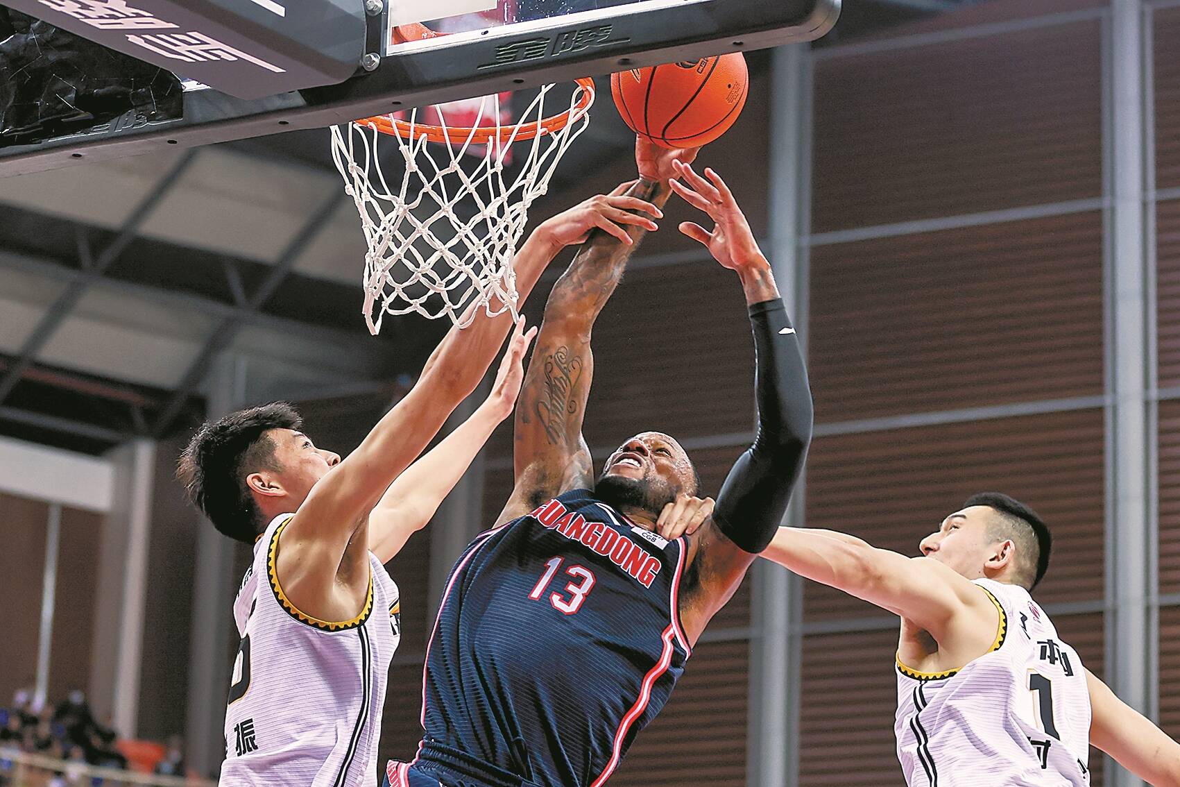 在默认后以 在默认后以