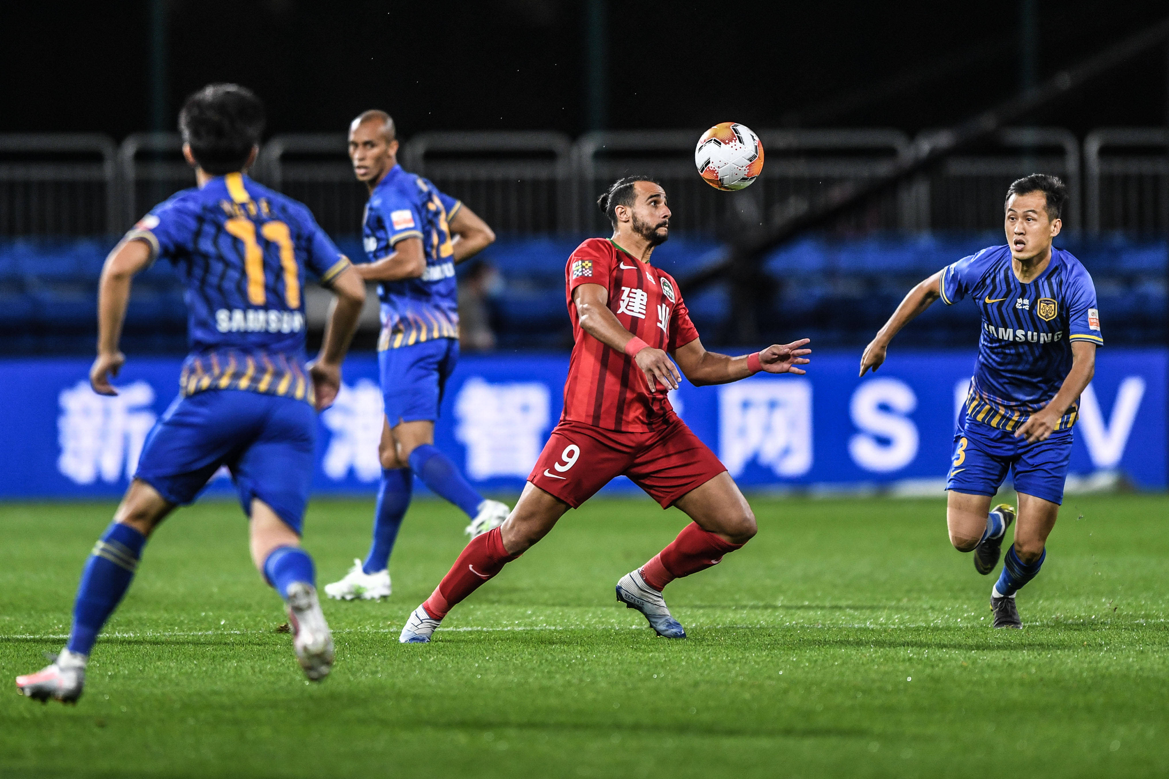 詹姆斯的3 詹姆斯的3